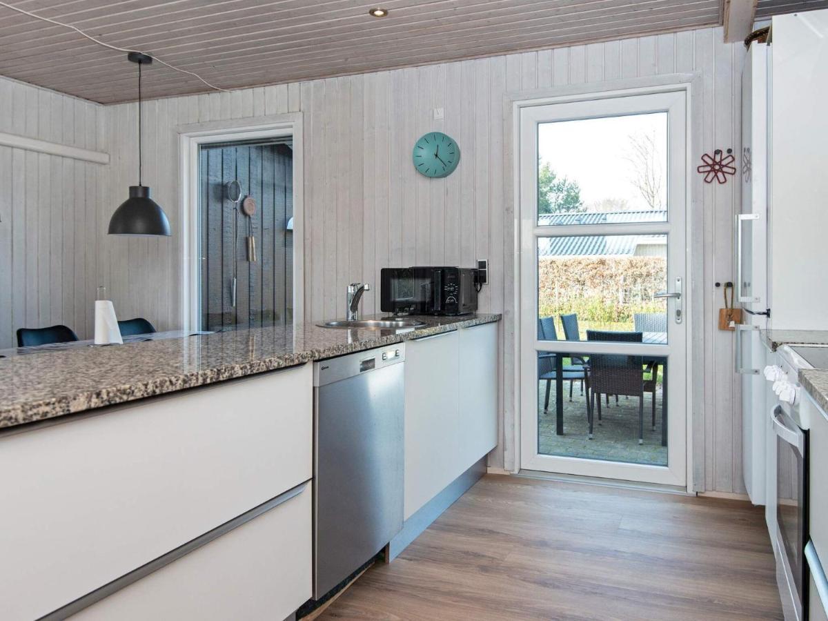 9 Person Holiday Home In Juelsminde Sonderby  Exterior foto