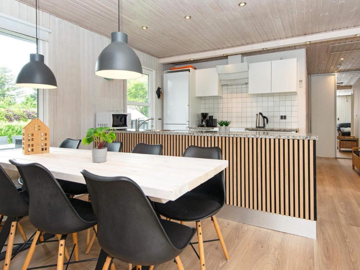 9 Person Holiday Home In Juelsminde Sonderby  Exterior foto