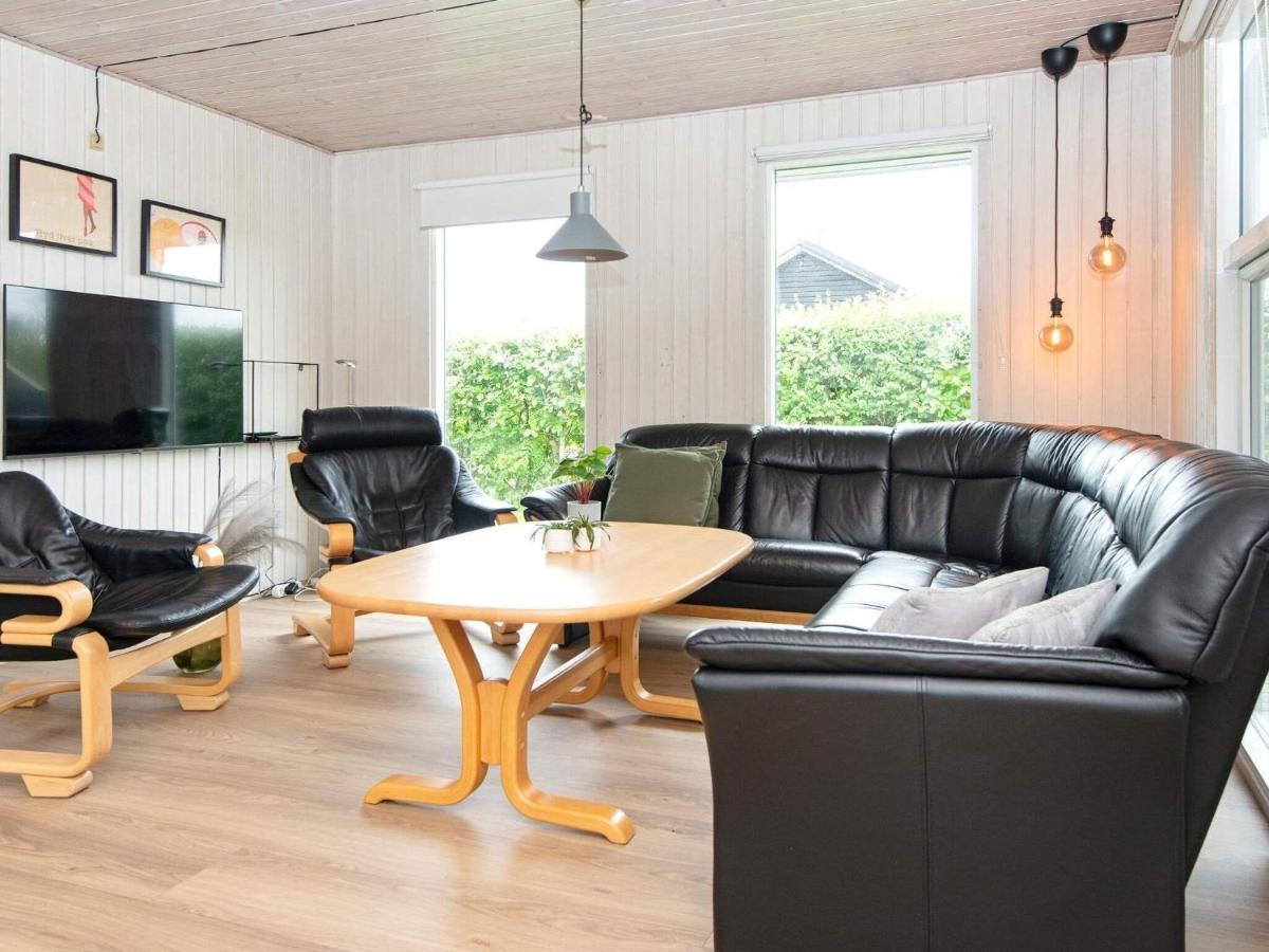 9 Person Holiday Home In Juelsminde Sonderby  Exterior foto